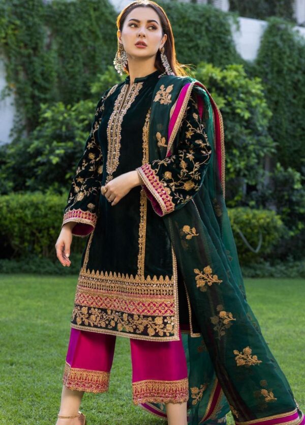 Zainab Chottani 23046 Heavy Embroidered Dhanak Suit For Ultimate Elegance