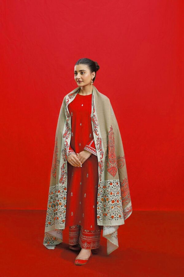 Zara Shahjahan Dhanak Collection Embroidered Suit with Digital Print Shawl